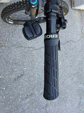 Brugt Orbea Wild M-TEAM 2025 2025 Mountainbike — billede 7 af 12