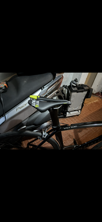 Used Specialized Venge Expert 2016 2016 Road & Gravel, Black — image 3 of 5