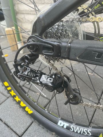 Gebrauchtes Trek Session 88 DH 27.5 2015 2015 Mountainbike, Schwarz, 27.5 — Bild 6 von 6