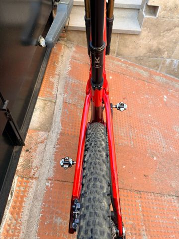 KTM SCARP MT PRIME 2025 2025 Mountainbike de segunda mano, Rojo — imagen 4 de 7