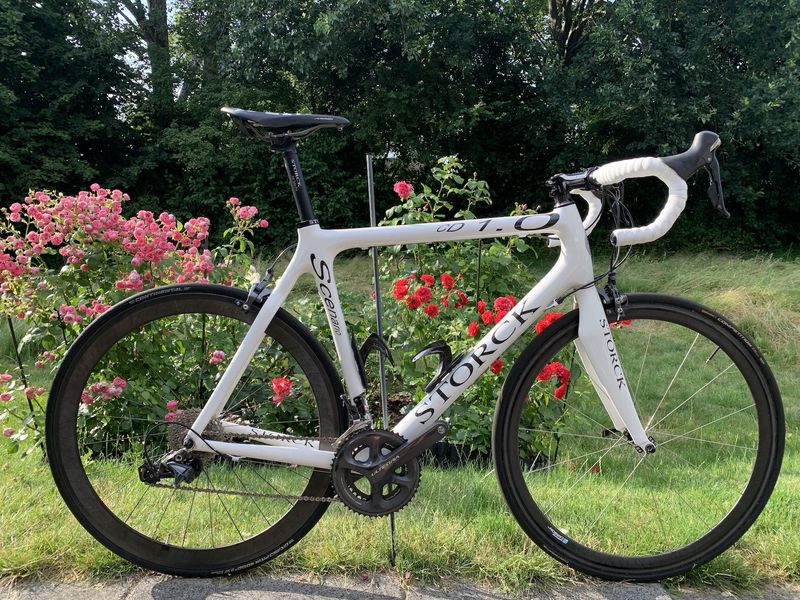 Tweedehands Storck Scenario CD 1.0 Full Carbon Shimano Ultegra 11s Reynolds Cole Carbon Wheels 2011 Road & Gravel
