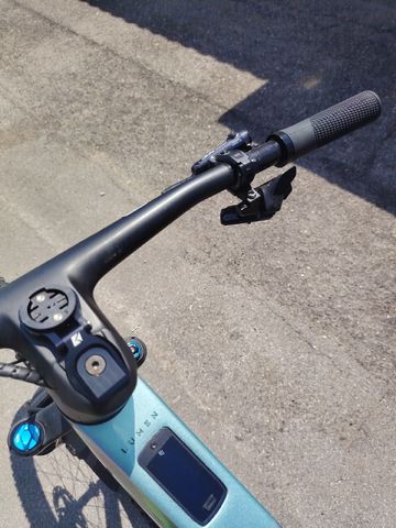 Scott Lumen eRIDE 900 2023 2023 Mountainbike usato, Grigio chiaro — immagine 7 di 9