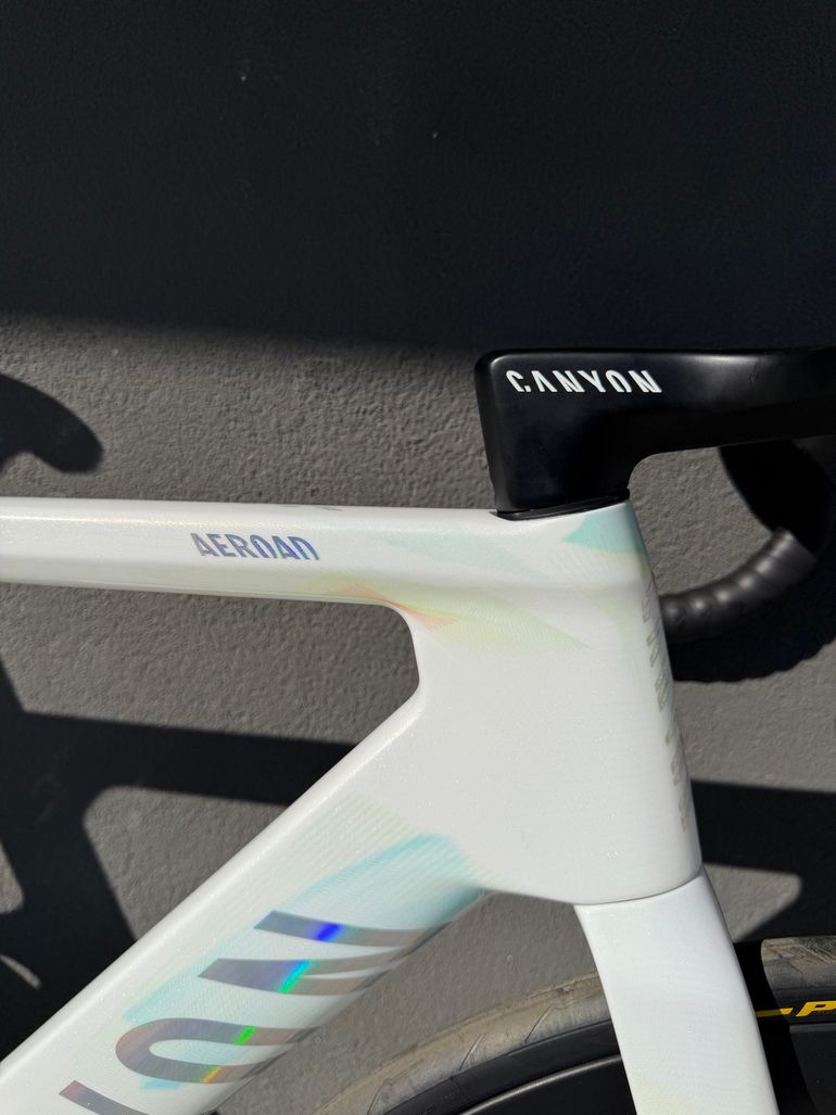 Used Canyon Aeroad CFR Tensor 2025 2025 Road & Gravel, White — image 11 of 13