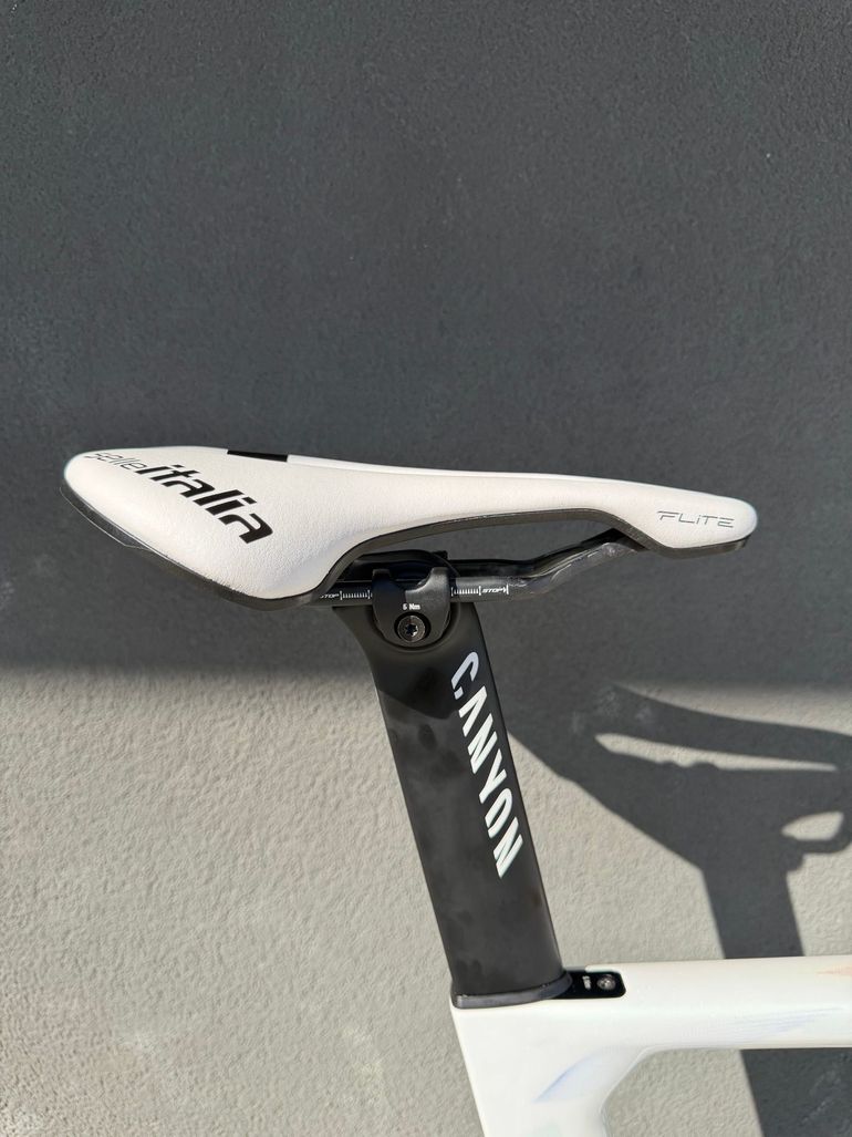 Used Canyon Aeroad CFR Tensor 2025 2025 Road & Gravel, White — image 7 of 13