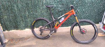 Used Mondraker SUPERFOXY 2024 2024 Mountainbike, Red — image 3 of 3
