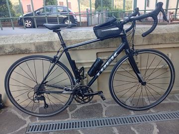 Trek Domane AL 2 2018 2018 Road & Gravel d'occasion