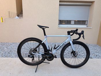 Tweedehands Wilier Filante SL SRAM FORCE AXS E1 2x12 2026 2026 Road & Gravel