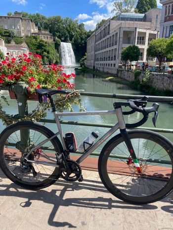 Käytetty T red Custom Shimano Dura Ace 2024 Road & Gravel — kuva 3 / 3