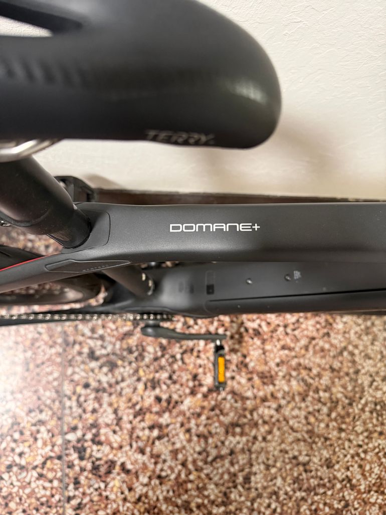 Used Trek Domane+ 2019 2019 Road & Gravel, Black — image 7 of 33