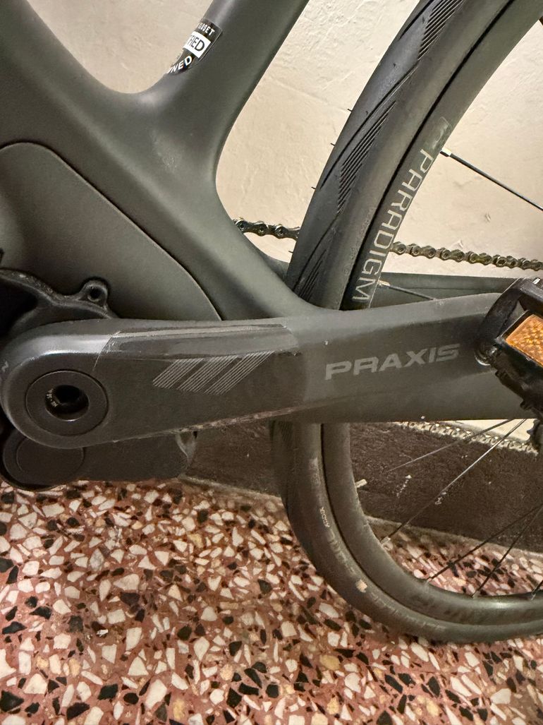 Used Trek Domane+ 2019 2019 Road & Gravel, Black — image 10 of 33