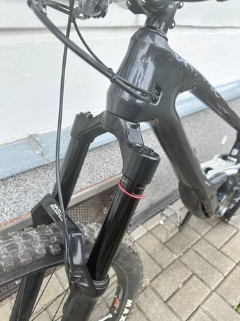 Brugt Cannondale Jekyll Shimano Deore XT 2024 Mountainbike — billede 13 af 15