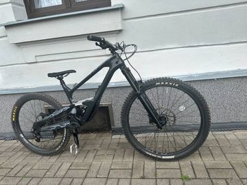 Gebrauchtes Cannondale Jekyll Shimano Deore XT 2024 Mountainbike, Schwarz — Bild 2 von 15