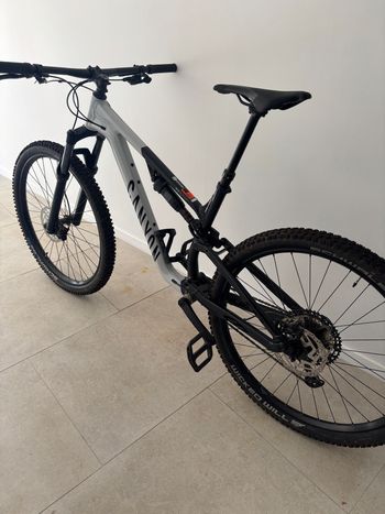 Tweedehands Canyon Neuron 5 2023 2023 Mountainbike — afbeelding 2 van 5