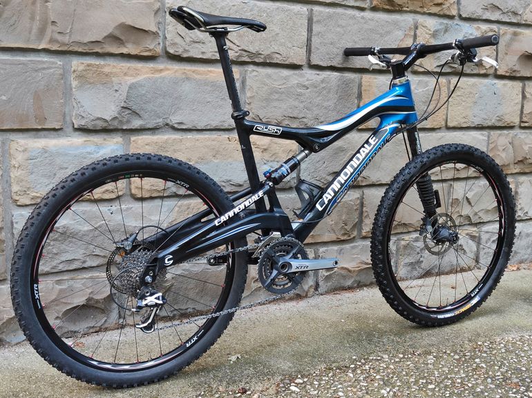 Gebrauchtes Cannondale Rush 2012 Mountainbike, Blau — Bild 2 von 26