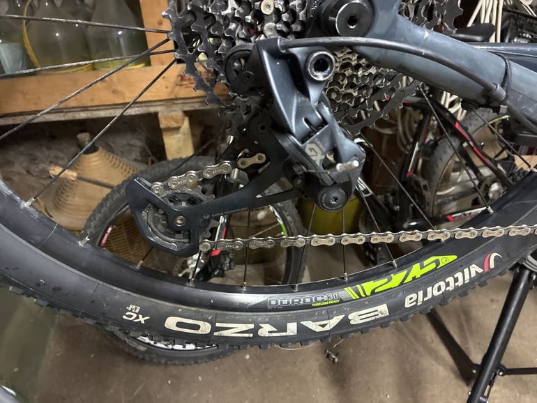 Gebrauchtes ROCKRIDER Full suspension SRAM GX Eagle 2024 Mountainbike, Hellgrau — Bild 11 von 15