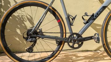 CUBE Nuroad Shimano GRX 2020 Road & Gravel usato, Grigio chiaro — immagine 3 di 12