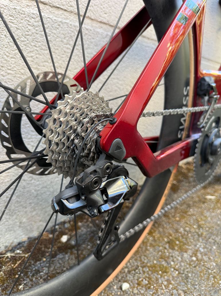 Canyon Speedmax CFR Di2 2024 2024 Road & Gravel usato, Rosso — immagine 14 di 21