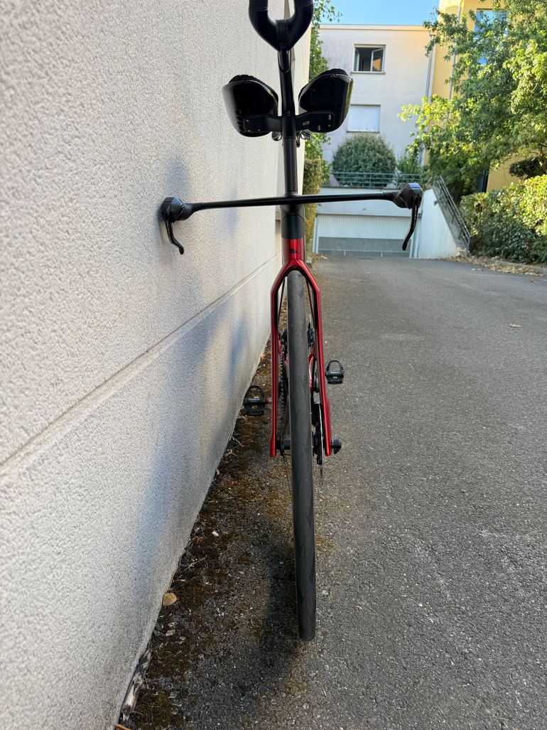 Canyon Speedmax CFR Di2 2024 2024 Road & Gravel usato, Rosso — immagine 11 di 21