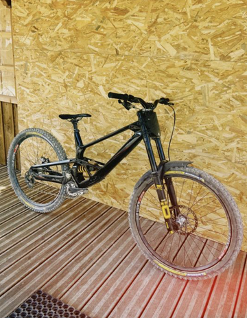 Gebrauchtes Lapierre Spicy CF Team 2027 2027 Mountainbike, Schwarz, 27.5 — Bild 2 von 3