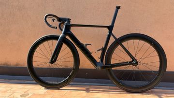 Gebrauchtes Giant Propel Advanced Pro 1 2024 2024 Road & Gravel, Schwarz — Bild 1 von 11