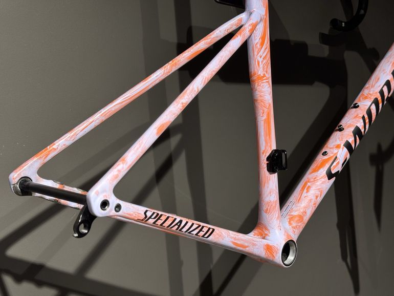 Specialized Tarmac Frameset 2025 Road & Gravel usato, Arancione — immagine 13 di 26