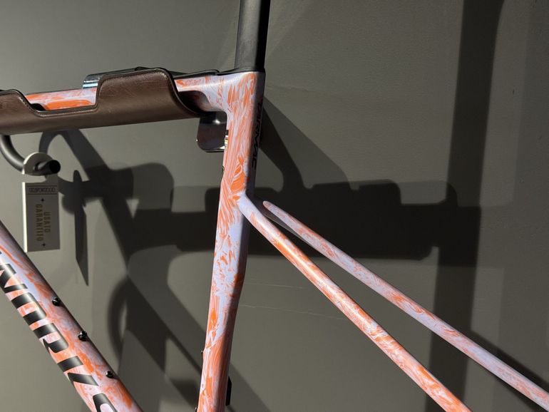 Specialized Tarmac Frameset 2025 Road & Gravel usato, Arancione — immagine 26 di 26
