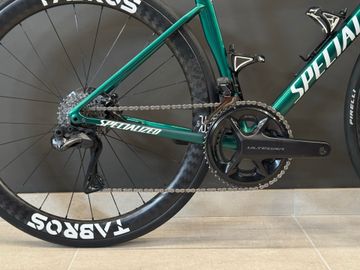 Used Specialized Tarmac Shimano Ultegra Di2 2025 Road & Gravel, Green — image 4 of 11