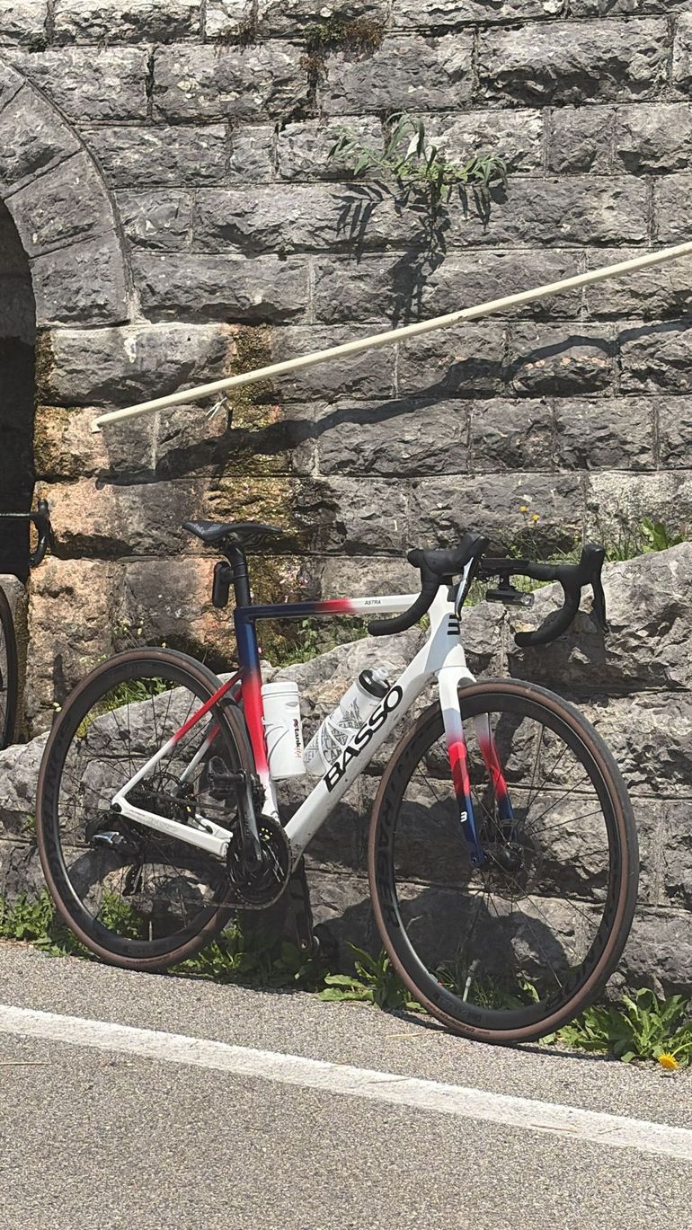 Used Basso Astra SRAM Force eTap AXS 2025 Road & Gravel, White — image 3 of 4