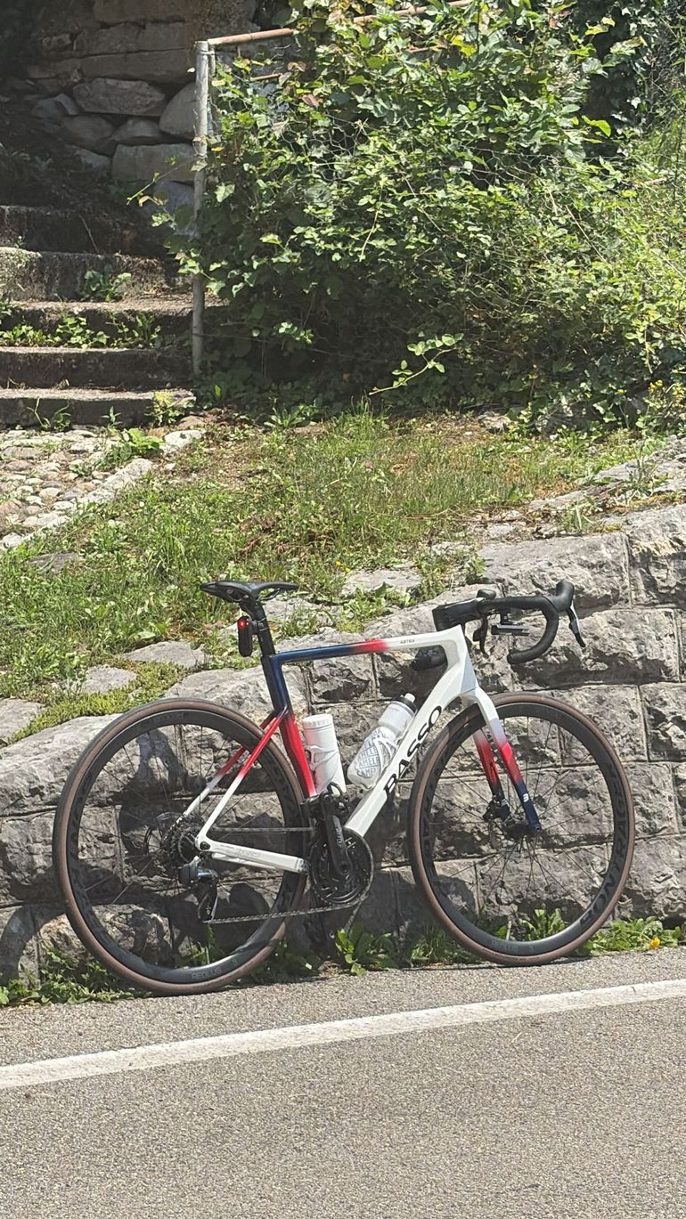 Used Basso Astra SRAM Force eTap AXS 2025 Road & Gravel, White — image 2 of 4