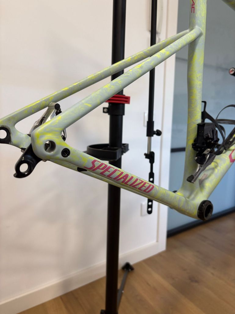 Specialized Tarmac SL8 Frameset 2025 Frameset 2025 Road & Gravel usato, Bianco — immagine 3 di 8