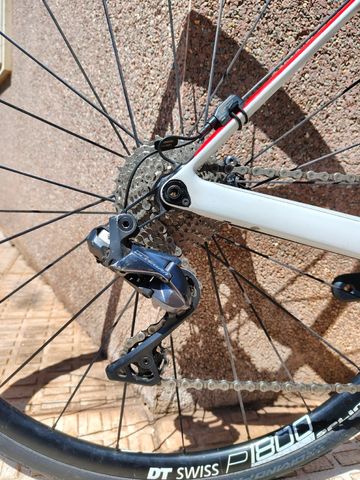 Brugt BMC Teammachine SLR02 DISC ONE 2018 2018 Road & Gravel — billede 14 af 24