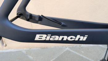 Used Bianchi Oltre COMP 2026 Frameset 2026 Road & Gravel, Blue — image 8 of 9