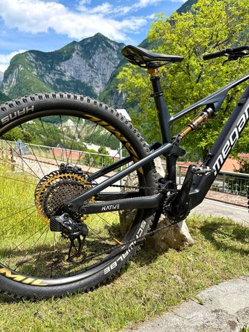 Gebrauchtes Megamo Native 01 2025 Mountainbike, Schwarz — Bild 4 von 6