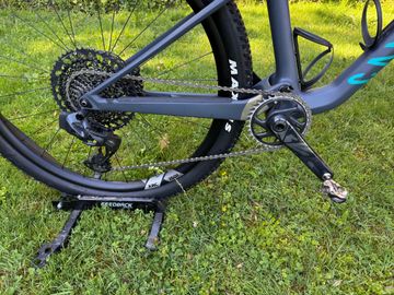 Gebrauchtes Canyon Lux Trail CF 8 2022 2022 Mountainbike, Blau, 29 — Bild 3 von 4