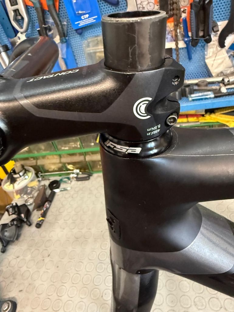 Brugt Giant TCR Advanced SL 2020 Frameset 2020 Road & Gravel — billede 10 af 18