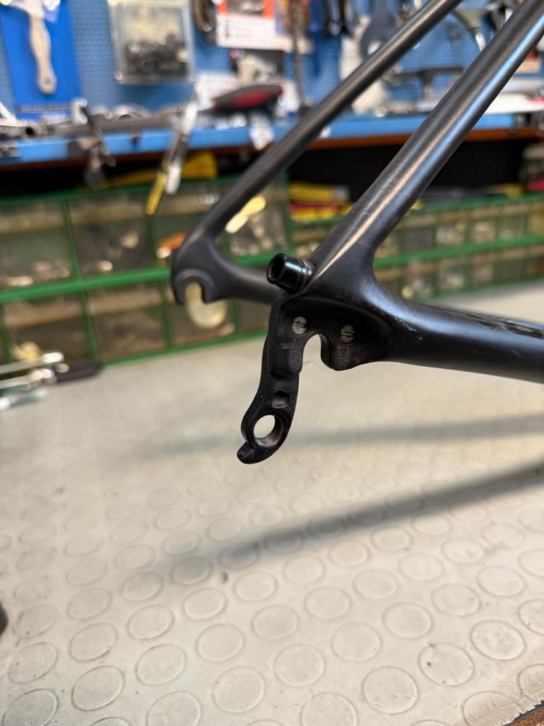 Brugt Giant TCR Advanced SL 2020 Frameset 2020 Road & Gravel — billede 4 af 18