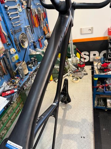 Brugt Giant TCR Advanced SL 2020 Frameset 2020 Road & Gravel — billede 17 af 18