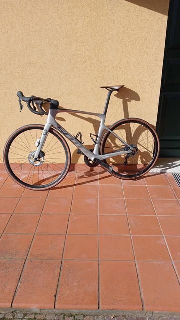Używany Scott Foil RC 30 2022 2022 Road & Gravel — zdjęcie 2 z 3