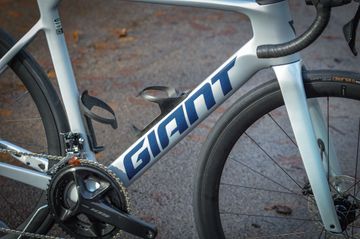 Used Giant Propel Advanced 2 2026 2026 Road & Gravel, White — image 3 of 13