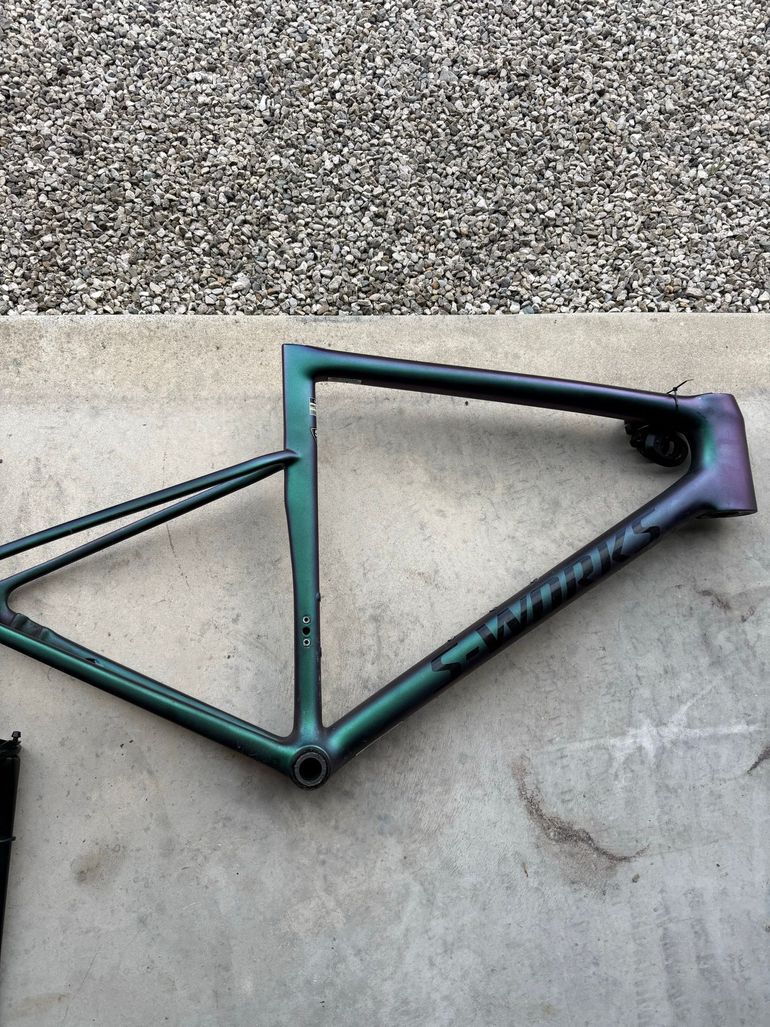 Used Specialized Tarmac Frameset 2025 Road & Gravel, Green — image 2 of 7