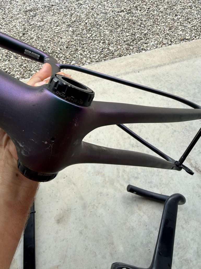 Used Specialized Tarmac Frameset 2025 Road & Gravel, Green — image 7 of 7