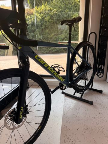 Used Cannondale Slate Apex 2017 2017 Road & Gravel, Blue — image 8 of 9