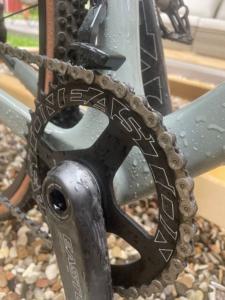 Used CUBE Cross Race Shimano GRX 2023 Road & Gravel, Light Gray — image 5 of 7