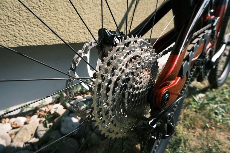 Brugt Trek Slash+ 9.7 SLX/XT 2025 2025 Mountainbike — billede 21 af 22