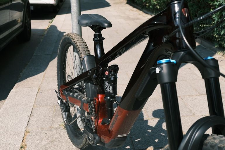 Brugt Trek Slash+ 9.7 SLX/XT 2025 2025 Mountainbike — billede 14 af 22