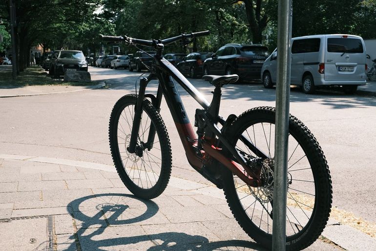 Brugt Trek Slash+ 9.7 SLX/XT 2025 2025 Mountainbike — billede 2 af 22