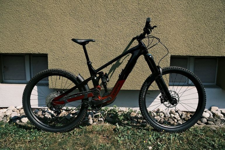 Brugt Trek Slash+ 9.7 SLX/XT 2025 2025 Mountainbike — billede 4 af 22