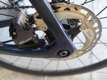 Trek Emonda Shimano Ultegra 2024 Road & Gravel usato, Blu — immagine 5 di 8