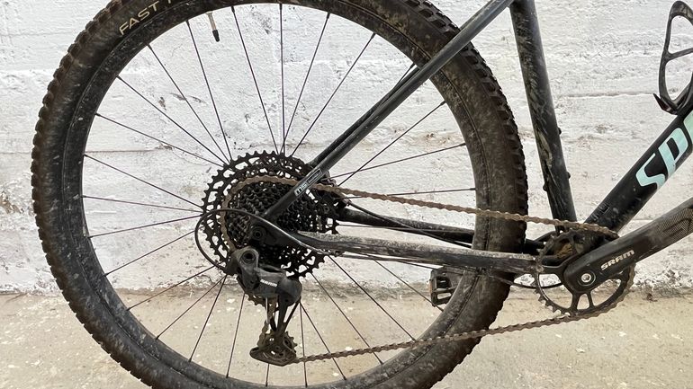 Używany Specialized Chisel 2020 2020 Mountainbike — zdjęcie 2 z 3