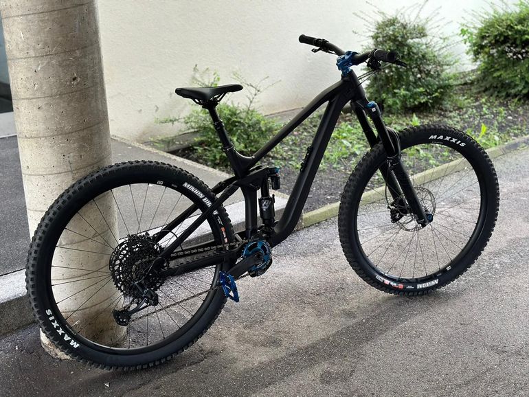 CUBE STEREO ONE77 PRO 29 2024 2024 Mountainbike usato, Nero — immagine 1 di 4